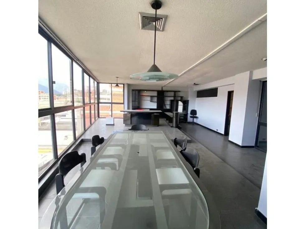 EDIFICIO INDUSTRIAL EN VENTA 1.620 M2 - URB. PROPATRIA - 9