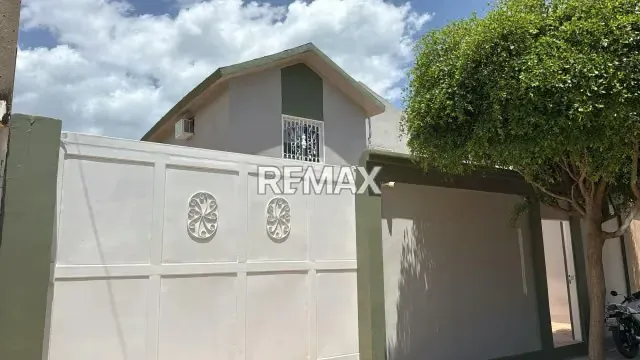 En venta casa en las Acacias los Puertos de Altagracia