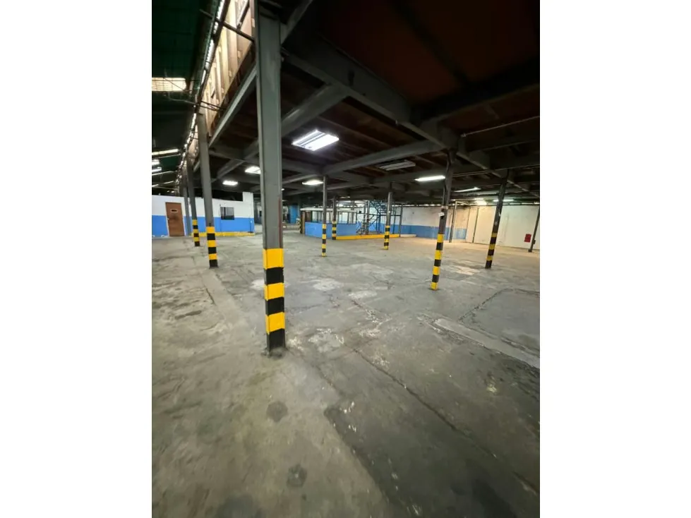Galpón industrial en venta en Boleita Norte - 12