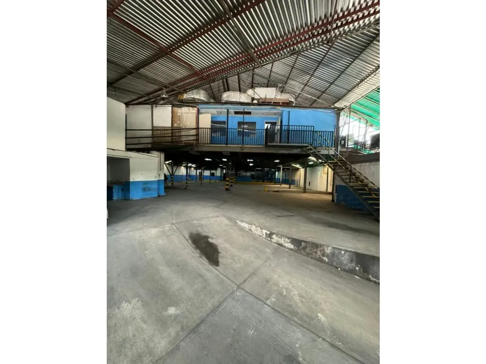 Galpón industrial en venta en Boleita Norte - 7