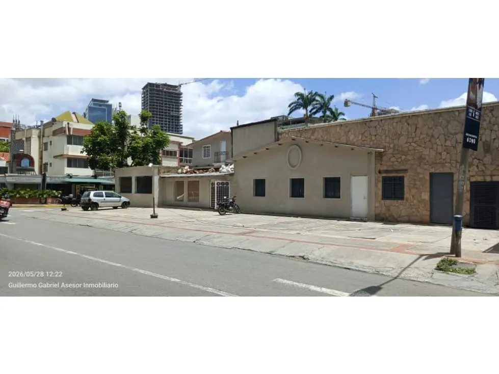 Vendo local 6000m2 Las Mercedes 5627