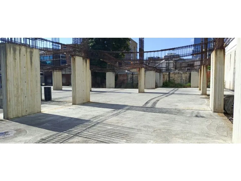 Vendo local 6000m2 Las Mercedes 5627 - 13