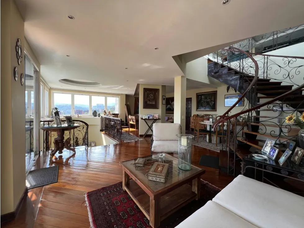 Se Vende PentHouse 1070m² 4h+2s/7b+1s/6p Valle Arriba - 25