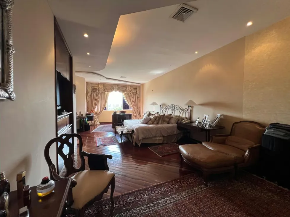 Se Vende PentHouse 1070m² 4h+2s/7b+1s/6p Valle Arriba - 30
