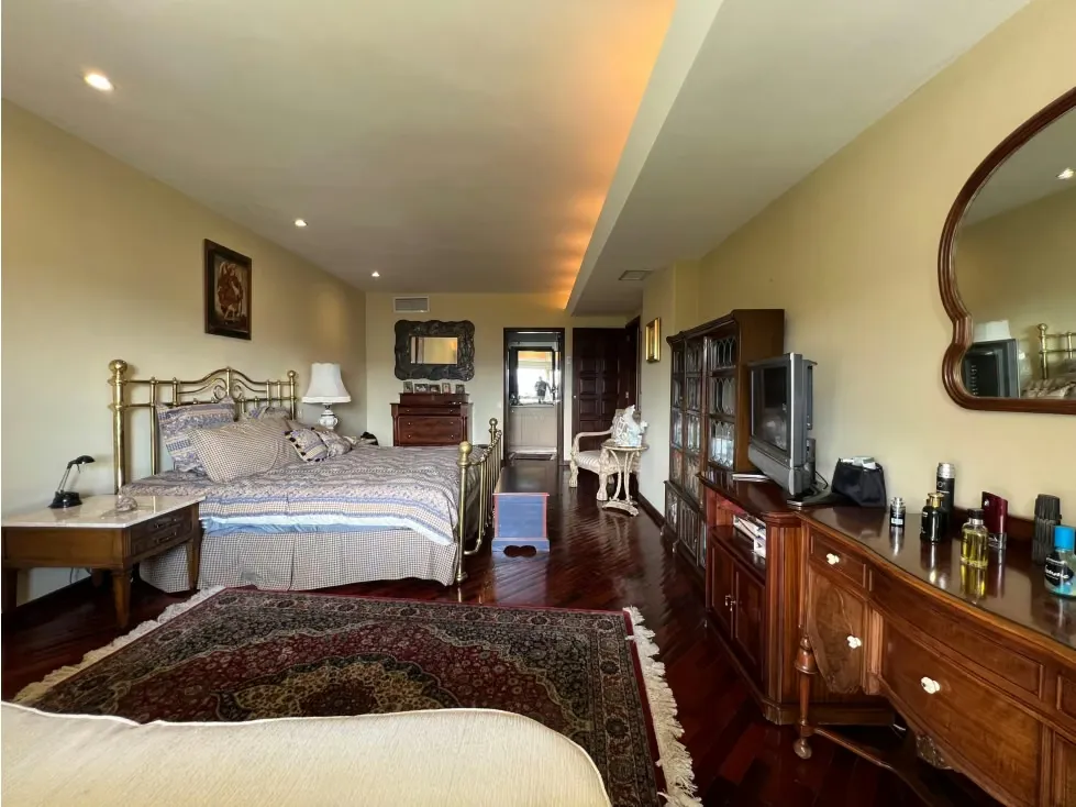 Se Vende PentHouse 1070m² 4h+2s/7b+1s/6p Valle Arriba - 36