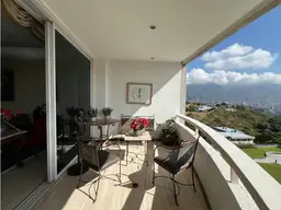 Vista 61