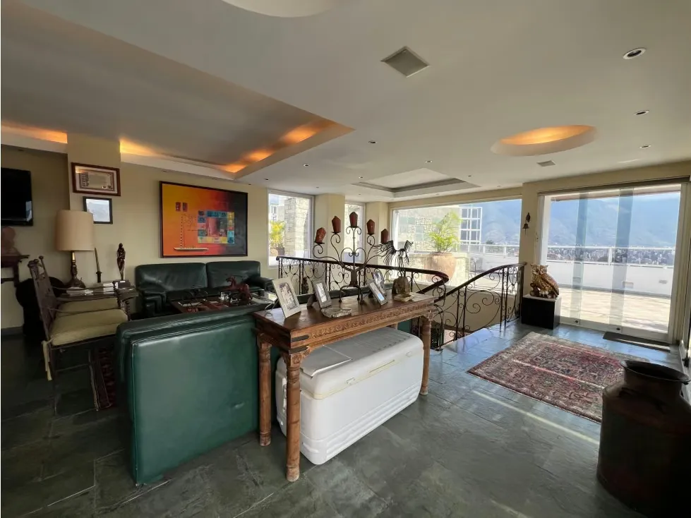 Se Vende PentHouse 1070m² 4h+2s/7b+1s/6p Valle Arriba - 9