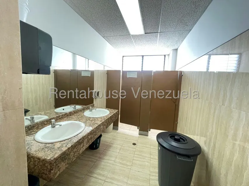 Oficina en Alquiler en Chacao, Distrito Metropolitano - 19