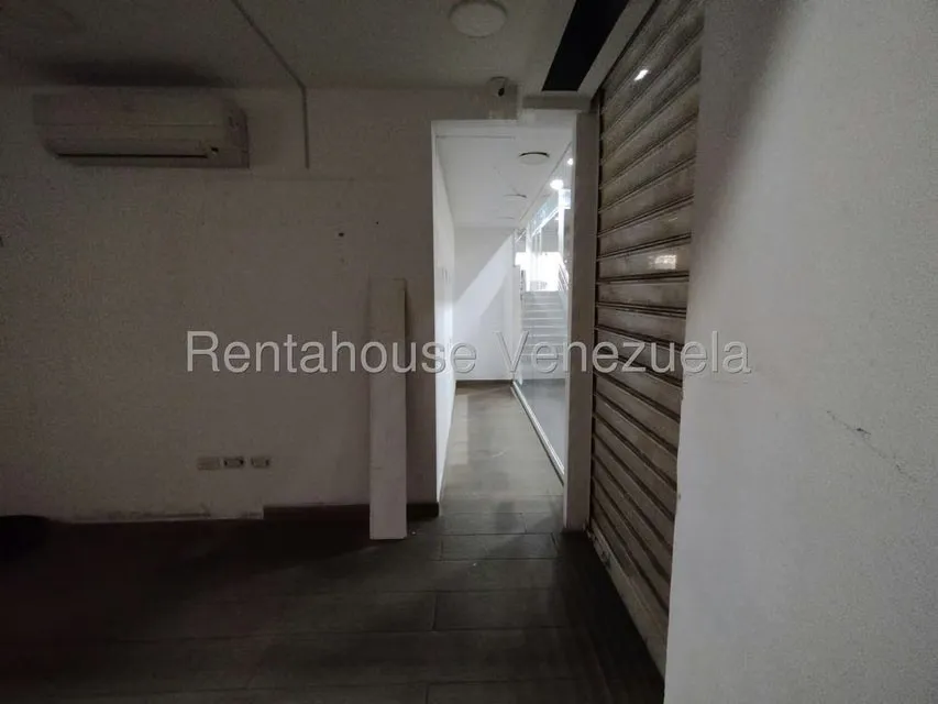 Local Comercial en Alquiler en Colinas de Valle Arriba, Distrito Metropolitano - 9