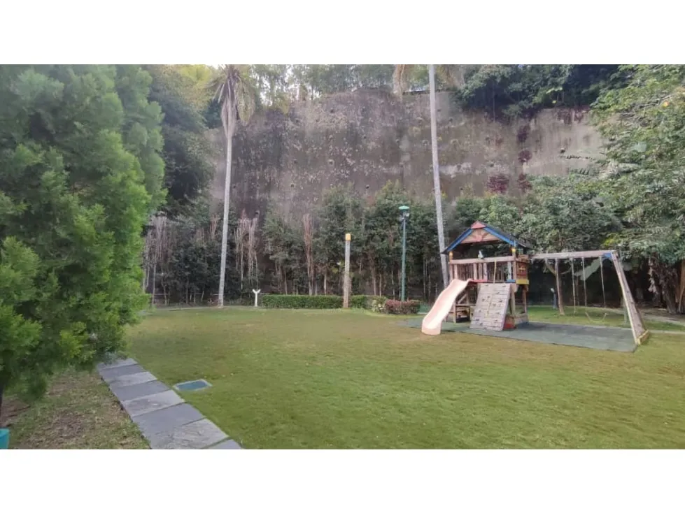 CASA - CERRO VERDE - 1000 Mts2 - 15