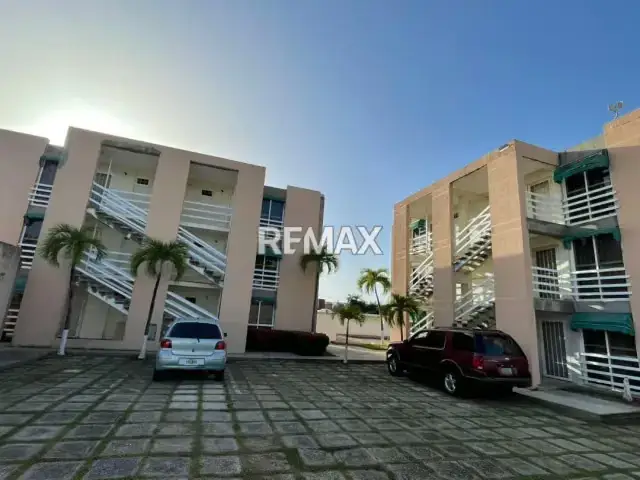 Apartamento en Venta en Parque Mar.