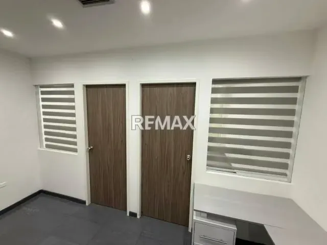 En alquiler exclusiva oficina, ubicada en la Torre BOD de Valencia - 4