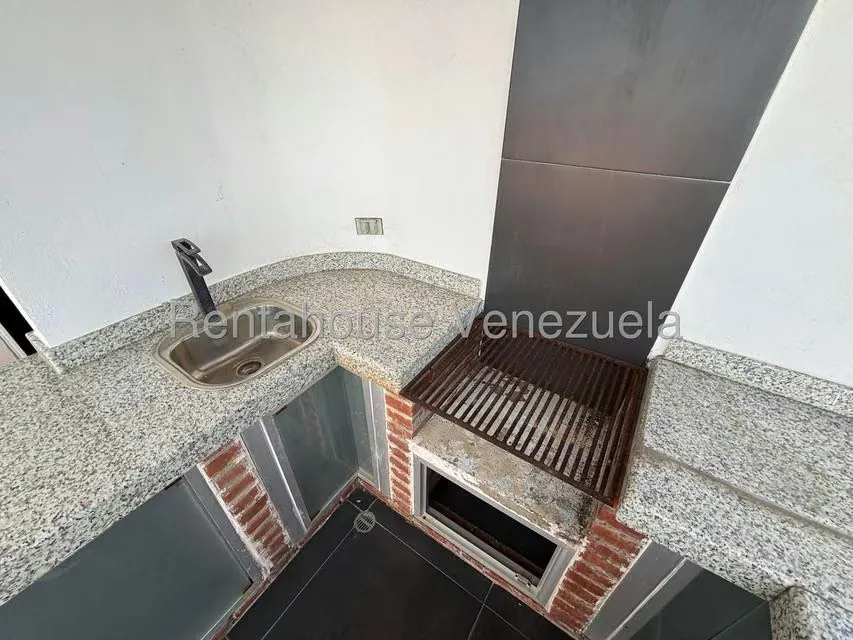 Apartamento (Duplex) en Venta en Los Robles, Nueva Esparta - 21