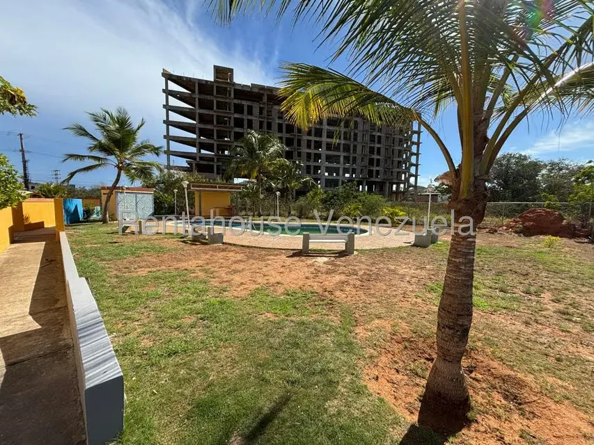 Apartamento (Duplex) en Venta en Los Robles, Nueva Esparta - 33
