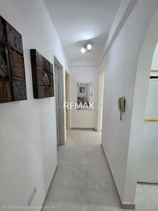 EN VENTA APARTAMENTO RES. EL PORTICO URB. LA TRIGALEÑA - 7