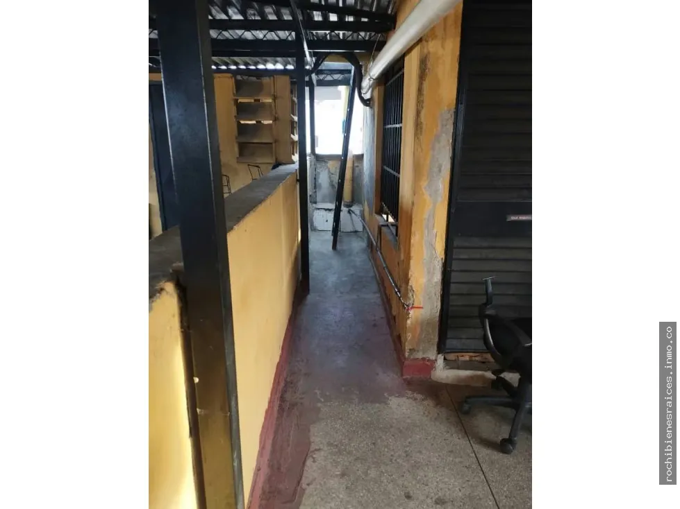 GUATIRE TORRE EMPRESARIAL DONATO EN VENTA - 9