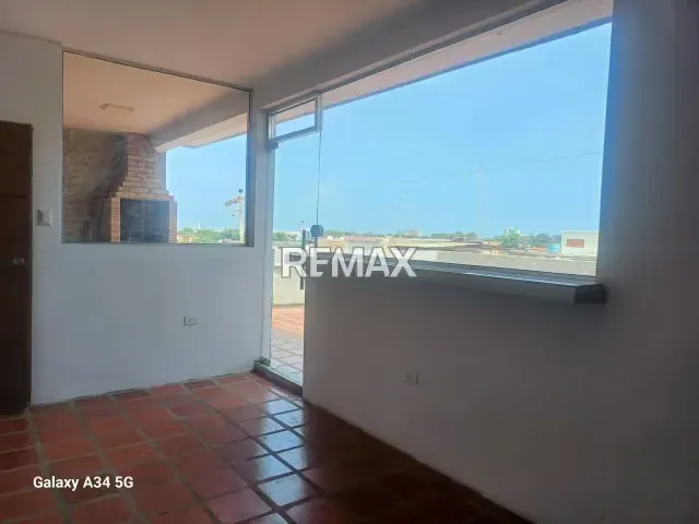 Edificio comercial en venta en la Urbanización San Francisco - 3