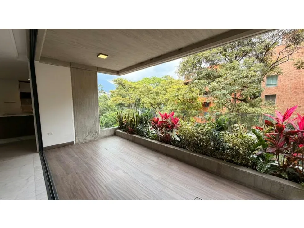 Se vende Apto 254,30m² 3h+s/3b+s/4p Los Naranjos de Las Mercedes