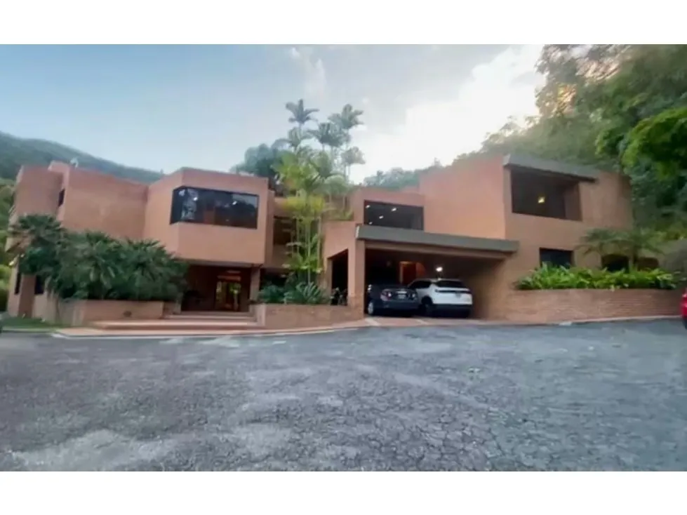 Vta/casa/Hda la Trinidad/800M construcción/ 26.000M terreno/sin vecino - 2