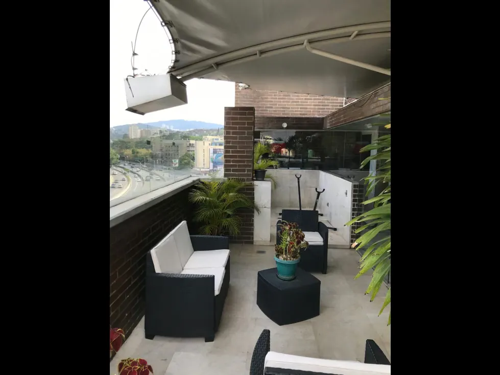 Vendo PH 220m2 Los Naranjos de Las Mercedes 3294 - 18