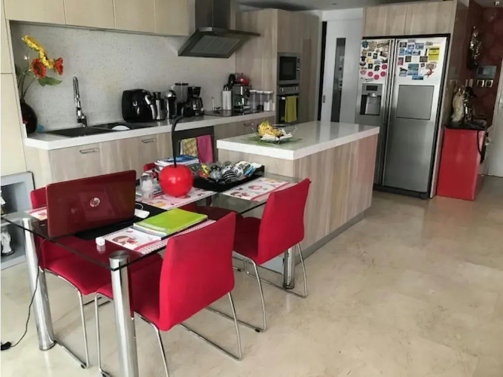 Vendo PH 220m2 Los Naranjos de Las Mercedes 3294 - 3