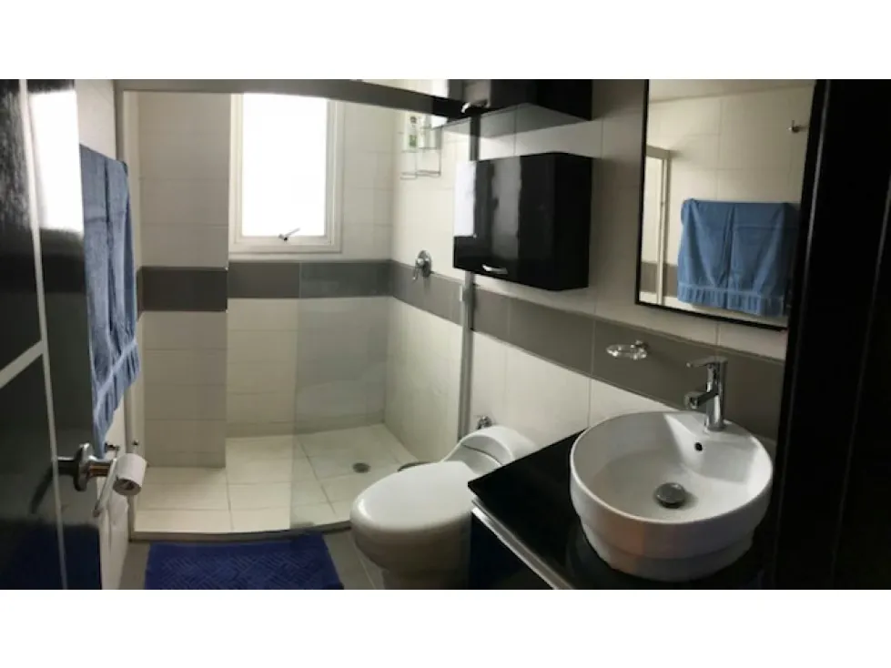 Vendo PH 220m2 Los Naranjos de Las Mercedes 3294 - 8