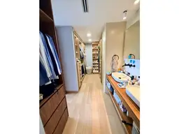 View 16