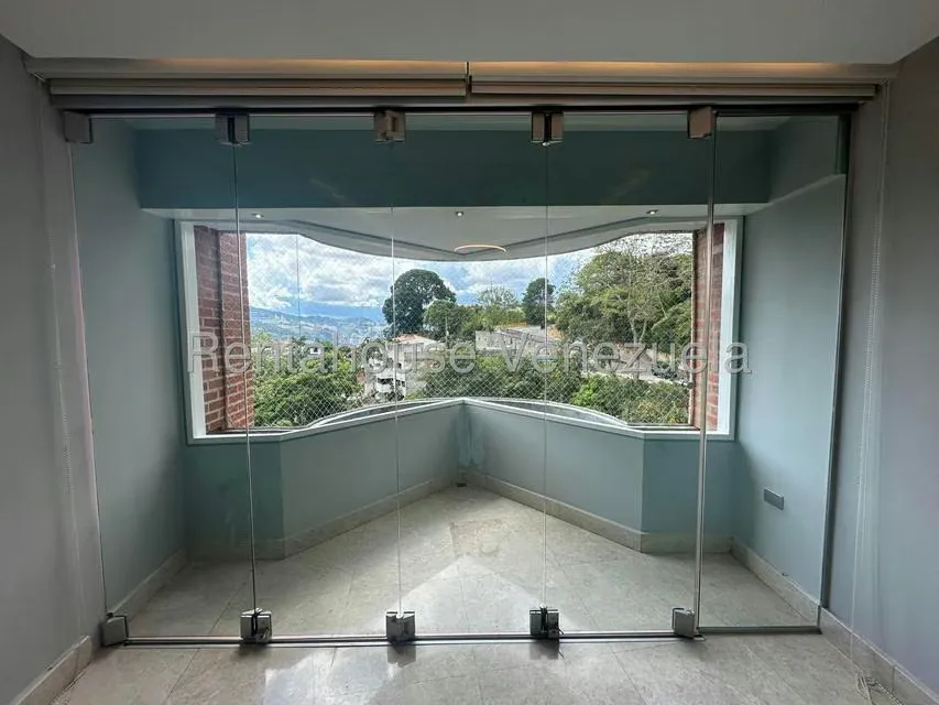 Apartamento (1 Nivel) en Alquiler en El Cigarral, Distrito Metropolitano - 14