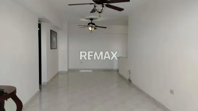 EN VENTA APARTAMENTO EN EL OESTE - 11