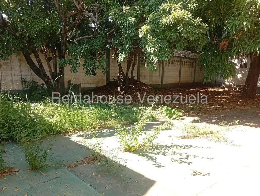 Terreno (Comercial) en Venta en Calle Coto Paul, Zulia