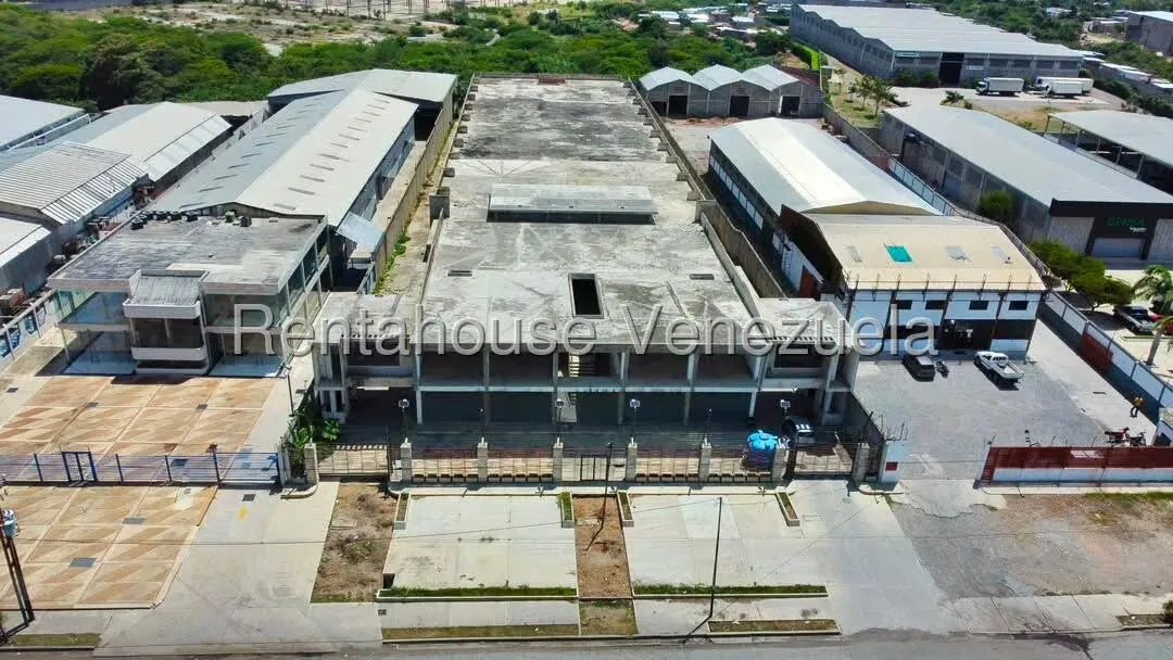 Local Comercial en Venta en Zona Industrial 2, Lara