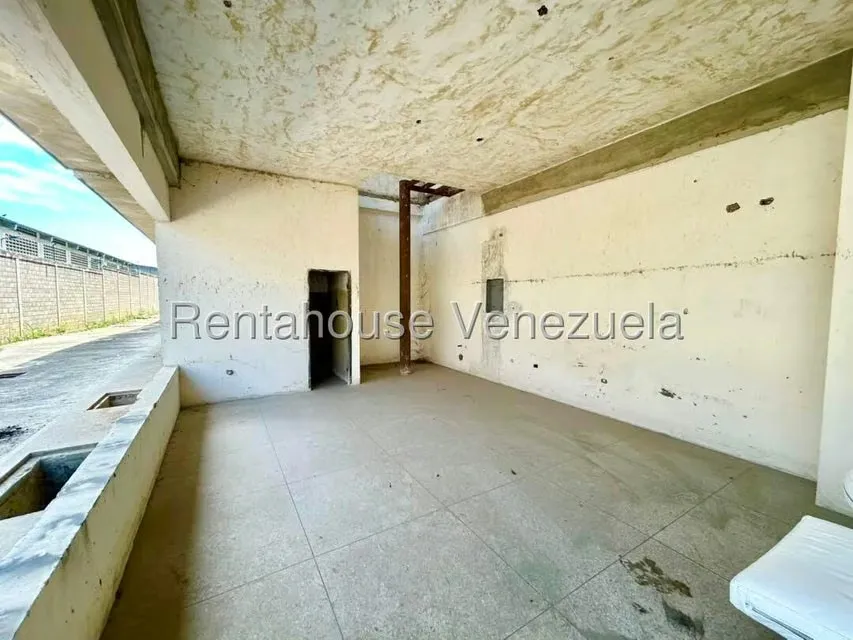 Local Comercial en Venta en Zona Industrial 2, Lara - 14