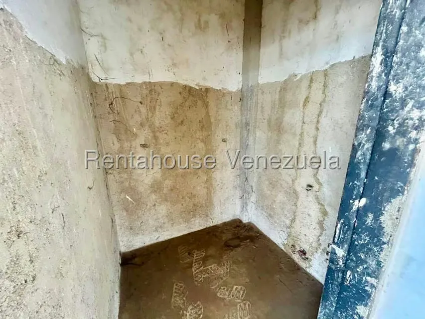 Local Comercial en Venta en Zona Industrial 2, Lara - 17