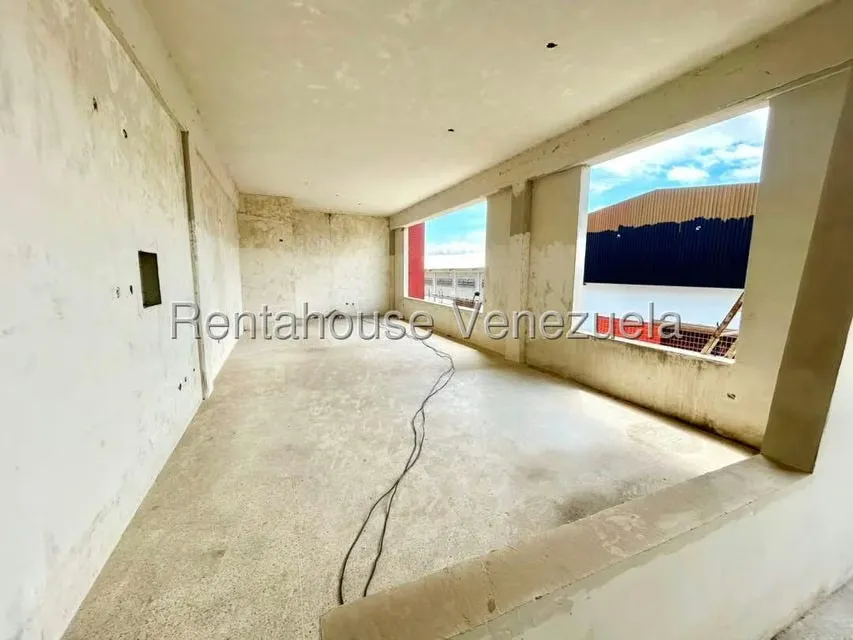 Local Comercial en Venta en Zona Industrial 2, Lara - 20