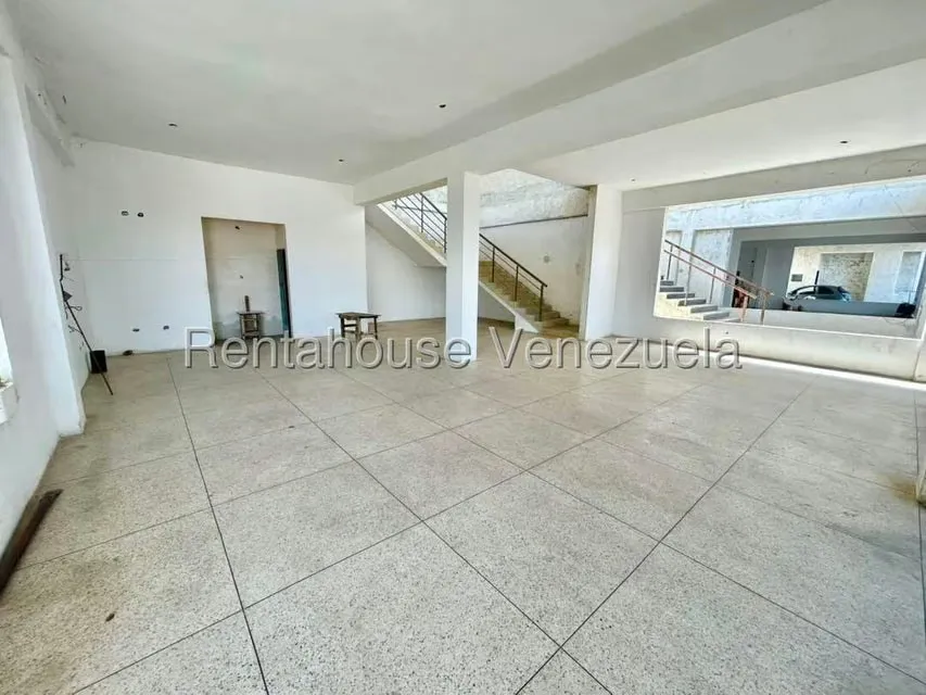 Local Comercial en Venta en Zona Industrial 2, Lara - 5