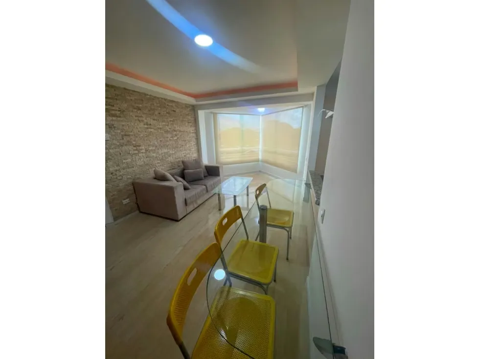 Se alquila apartamento 92m2 1H/1B/1P El Rosal