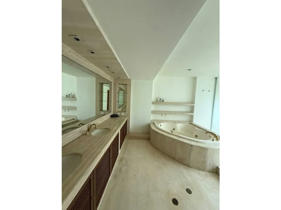 Se vende apartamento 403m2 3H+S/3.5B+S/5P Chuao - 9