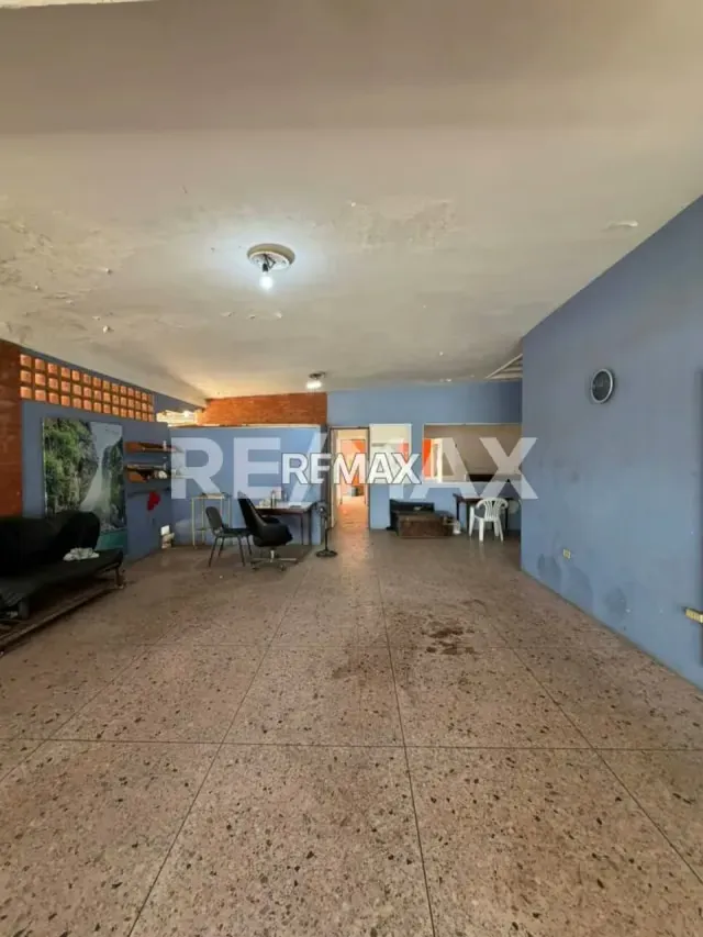 VENTA DE DOS TERRENOS IDEAL PARA USO RESIDENCIAL O COMERCIAL SECTOR CANTA CLARO MARACAIBO - 7