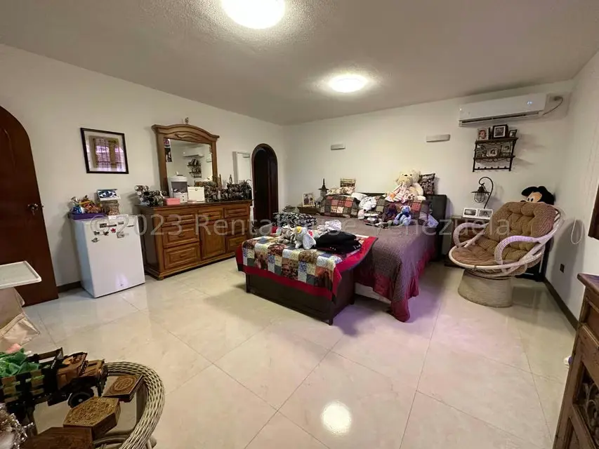 Casa (Multipes Niveles) en Venta en El Cafetal, Distrito Metropolitano - 25