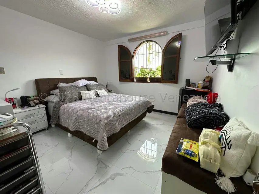 Casa (Multipes Niveles) en Venta en El Cafetal, Distrito Metropolitano - 30
