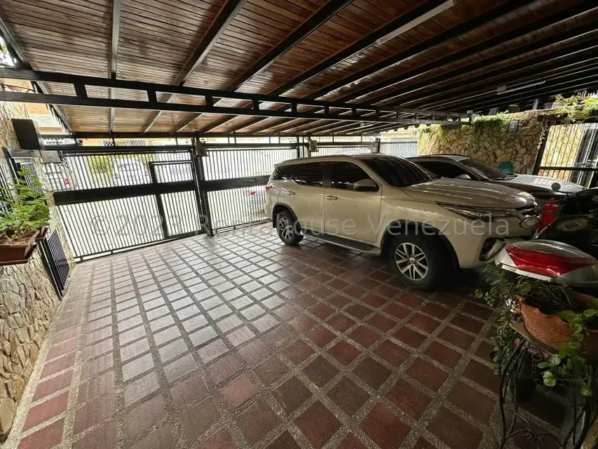 Casa (Multipes Niveles) en Venta en El Cafetal, Distrito Metropolitano - 68