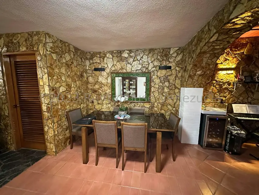 Casa (Multipes Niveles) en Venta en El Cafetal, Distrito Metropolitano - 7