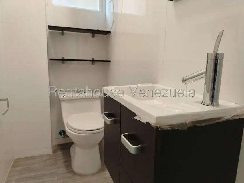 Oficina en Alquiler en Altamira, Distrito Metropolitano - 15
