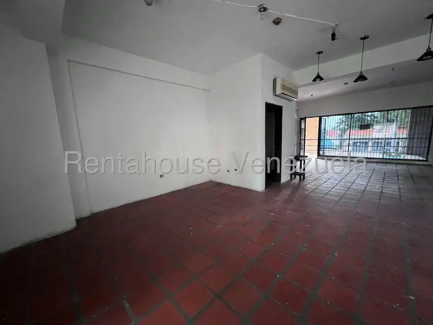 Local Comercial en Alquiler en El Recreo, Aragua - 12