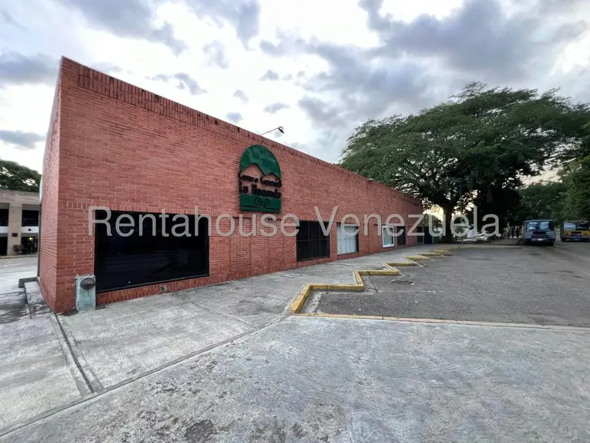 Local Comercial en Alquiler en El Recreo, Aragua - 3