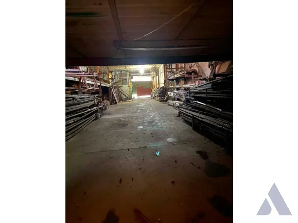 Vendo galpón industrial 442m2 El Cementerio 2087 - 16