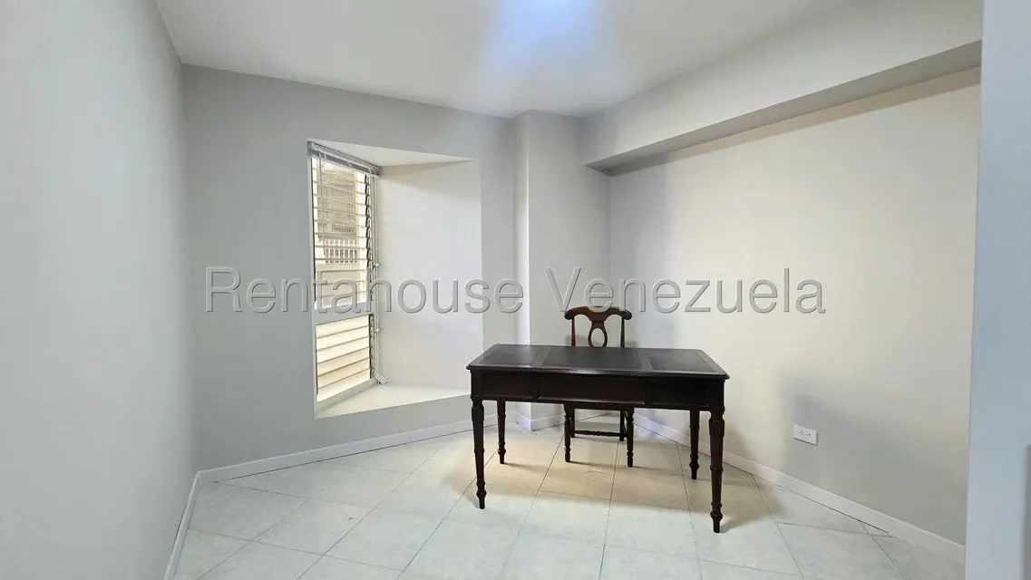 Apartamento (1 Nivel) en Alquiler en Santa Fe Norte, Distrito Metropolitano - 25