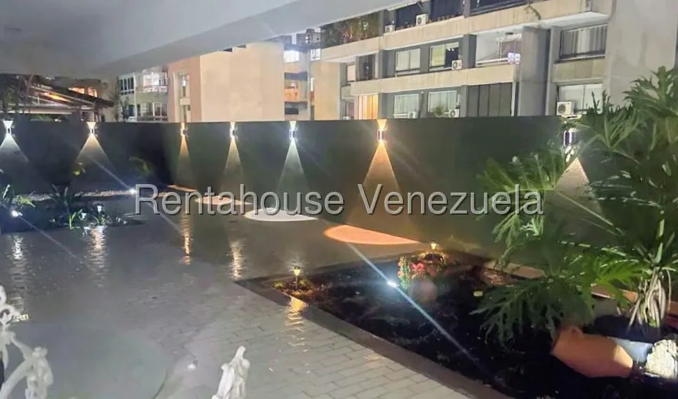 Apartamento (1 Nivel) en Alquiler en Santa Fe Norte, Distrito Metropolitano - 30