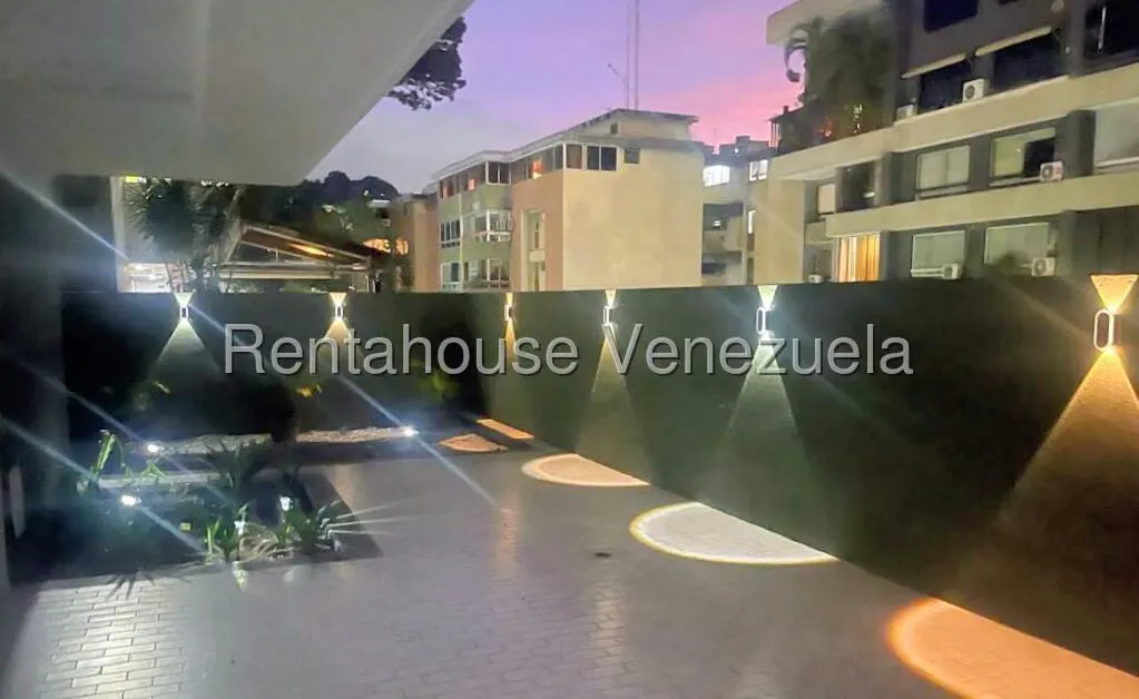 Apartamento (1 Nivel) en Alquiler en Santa Fe Norte, Distrito Metropolitano - 31