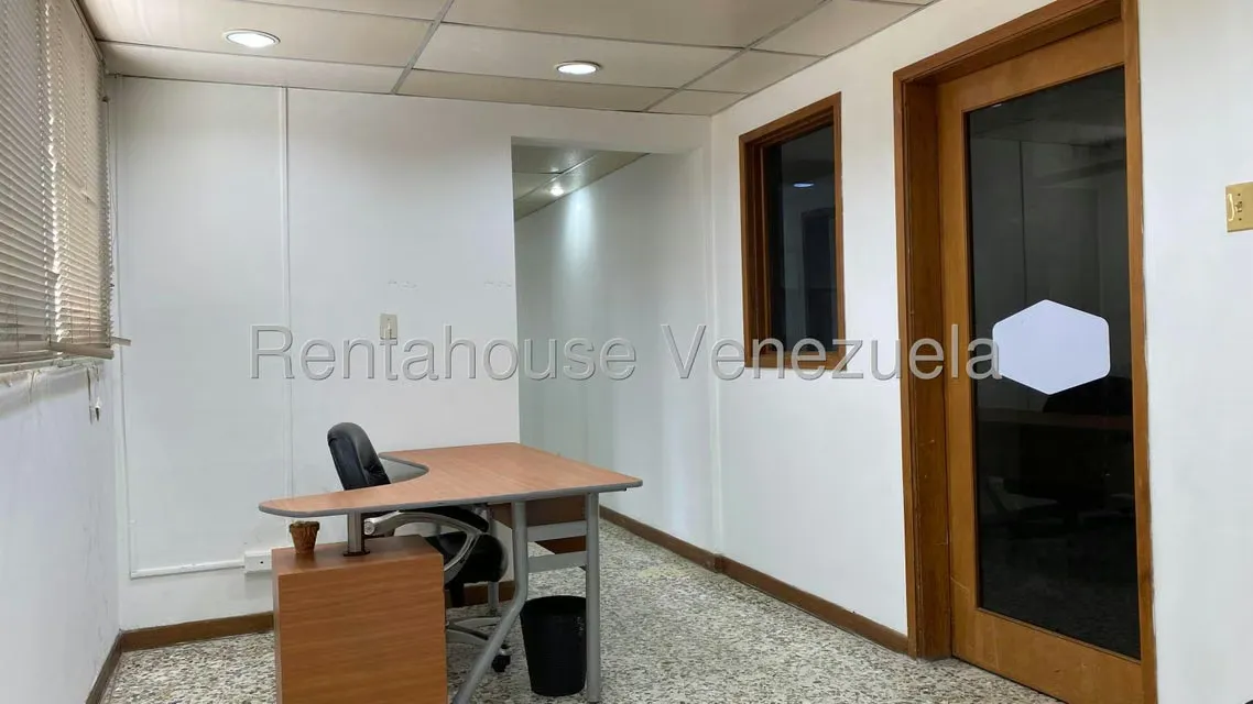 Local Comercial en Alquiler en El Milagro, Zulia - 2